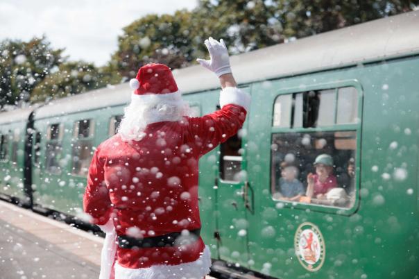 Christmas Events in Dorset 2026: Markets, Lights and Festive Days Out