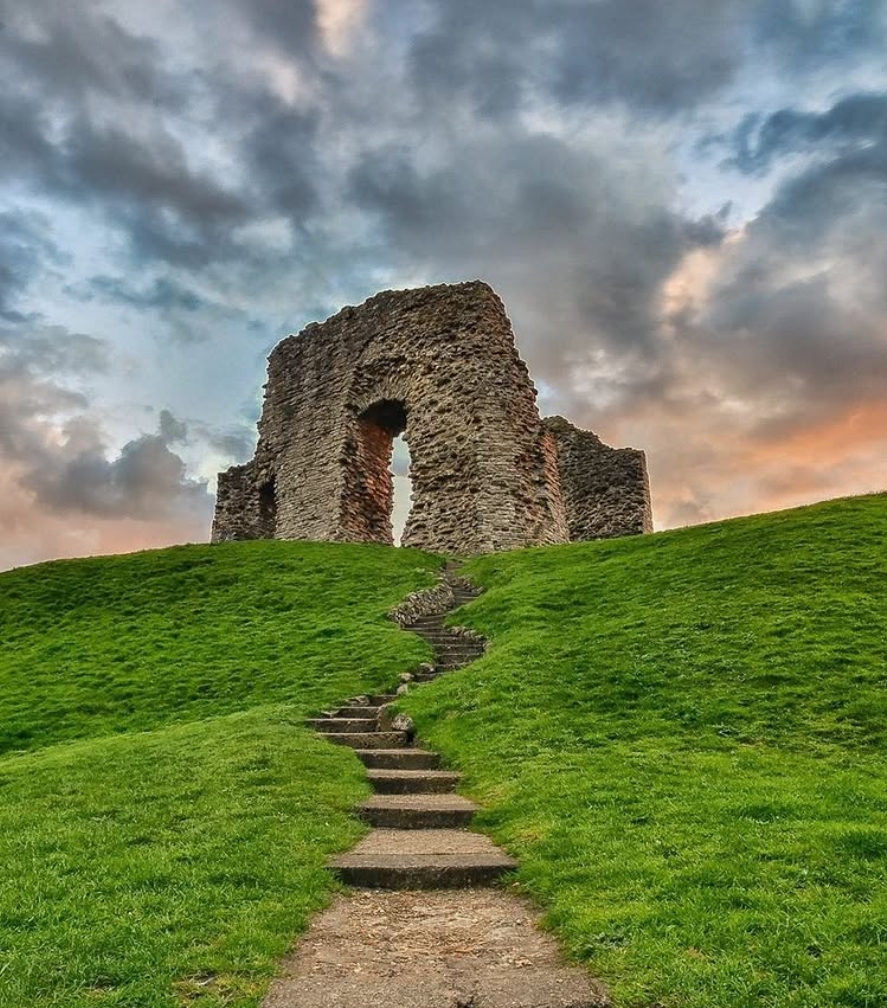 Visitor & Tourism Guide to Christchurch in Dorset