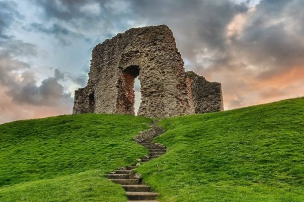 Visitor & Tourism Guide to Christchurch in Dorset