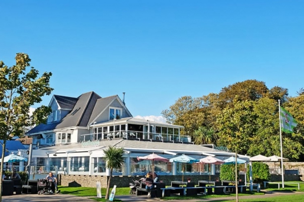 Visitor & Tourism Guide to Christchurch in Dorset