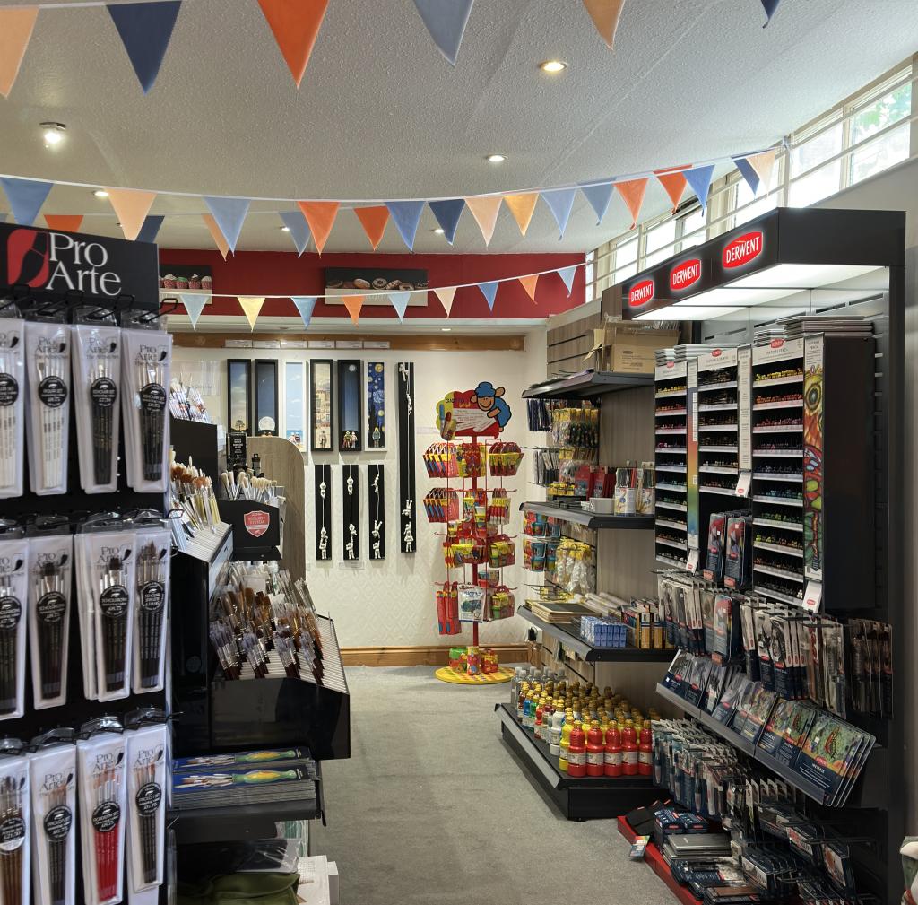 Overbury's Fine Art Supplies: Westbourne's Independent Art Shop for Creative Minds