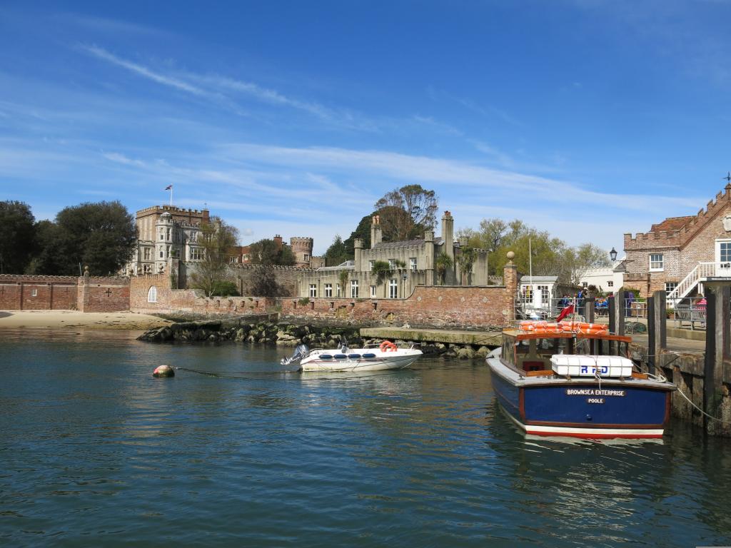 5 of the Best Things to Do in Dorset This Summer