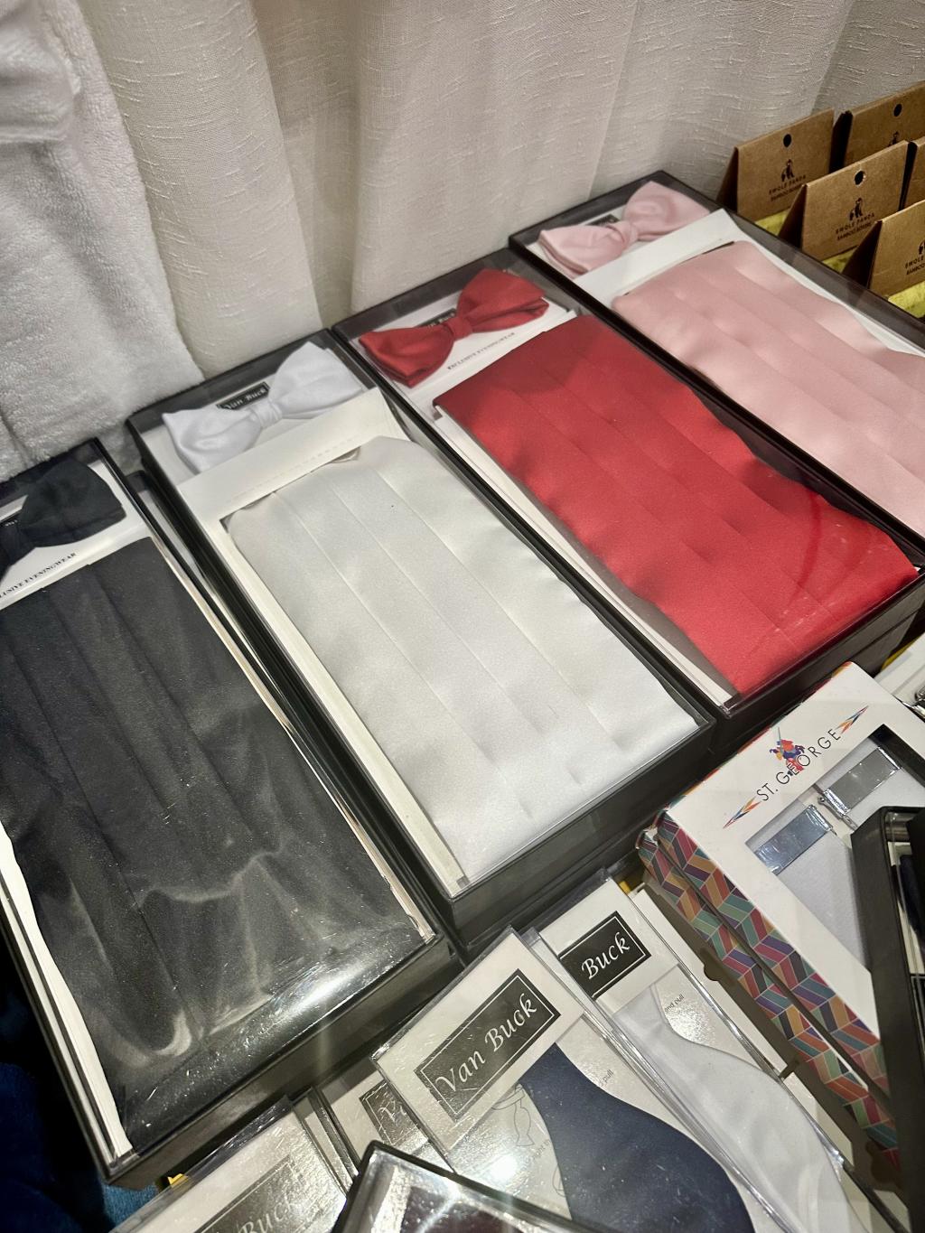 BAKS Menswear Westbourne - Exclusive Men’s Clothing Shop Bournemouth