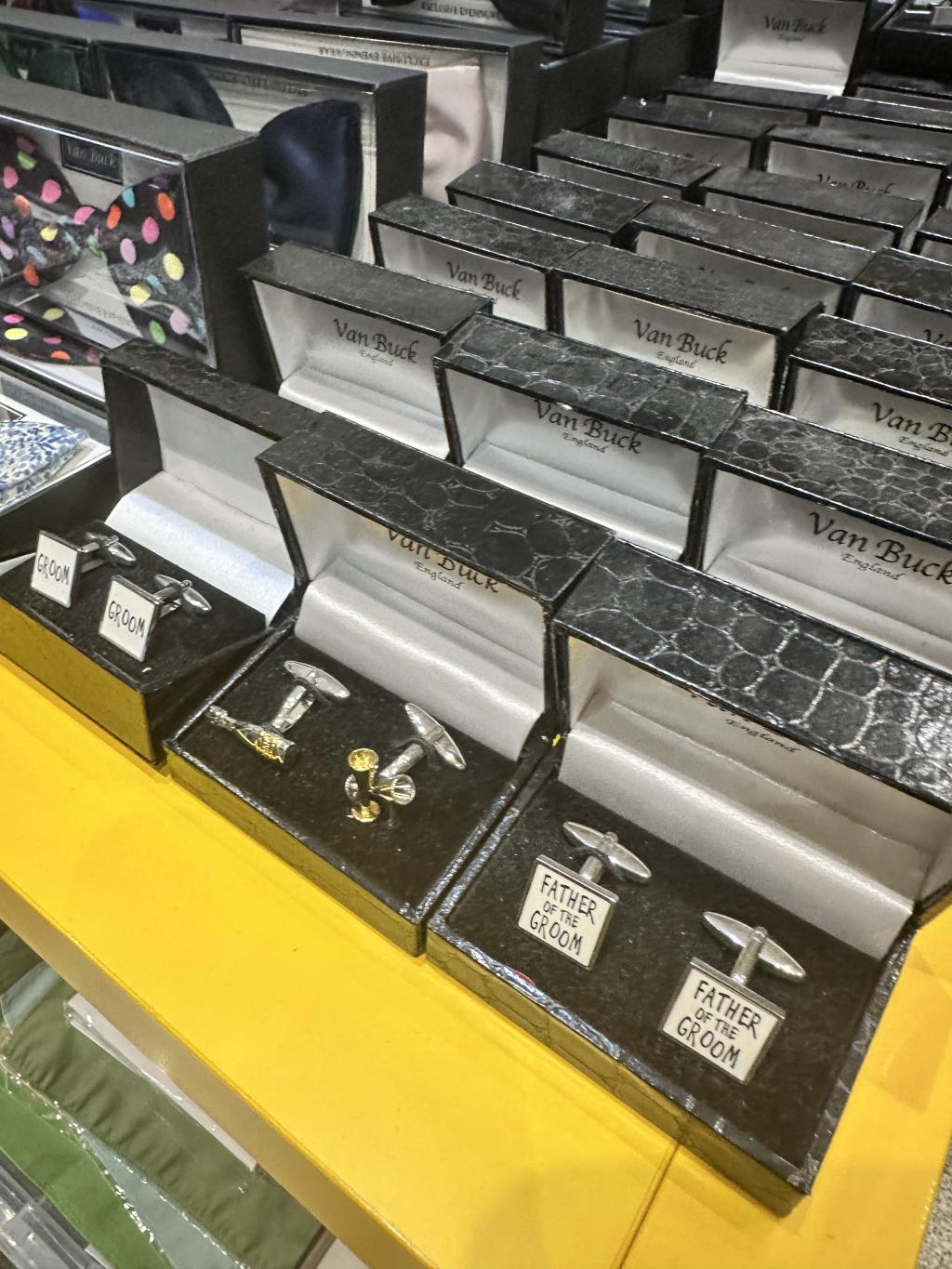 BAKS Menswear Westbourne - Exclusive Men’s Clothing Shop Bournemouth