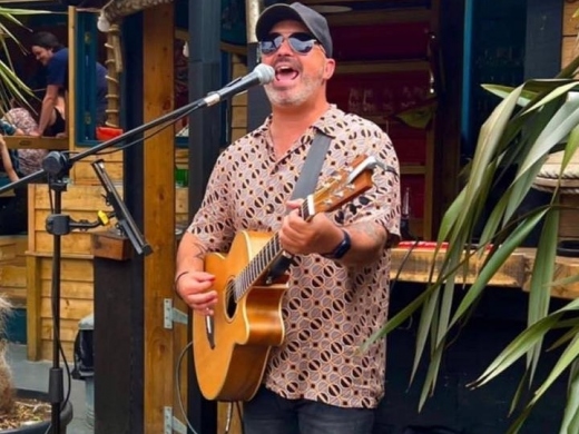Weekly Live Music & Entertainment Guide in Christchurch Dorset