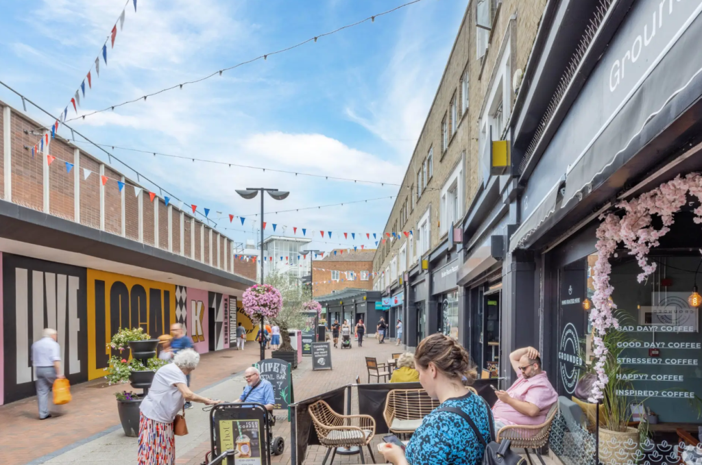 The Dolphin Poole: Shops, Food, Parking & Visitor Guide