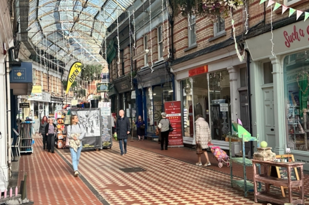 Independent Shopping in Westbourne: Boutiques, Gifts & Specialist Shops