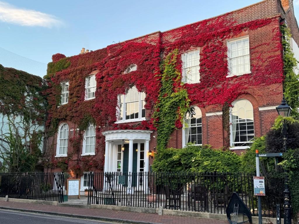 5 Hotels in Poole Worth Booking