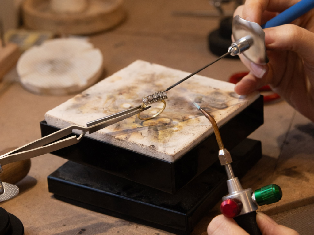 Bournemouth Jewellers: Where to Buy, Design or Remodel Beautiful Jewellery