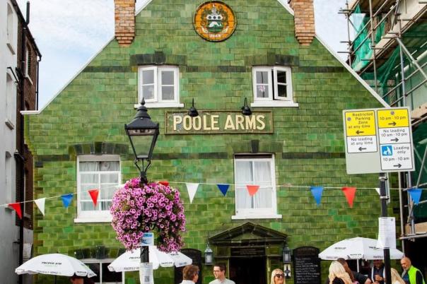 5 Poole Pubs Worth Visiting