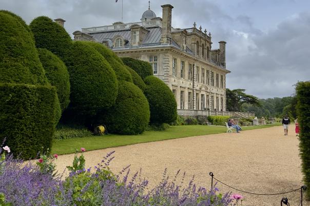 Cottage Gardens Are Back... And They’re Perfect for Dorset Homes