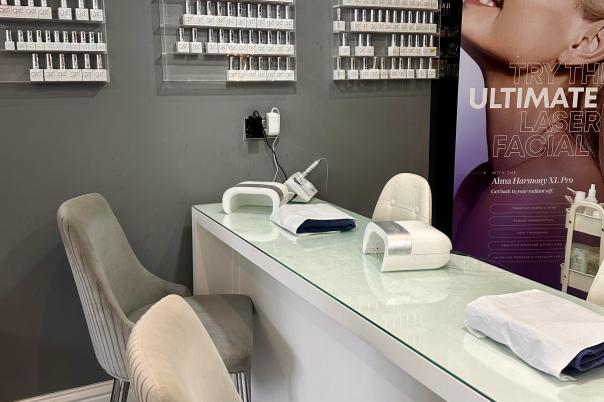 Stunning Gel and BIAB Nails at The Venue Westbourne