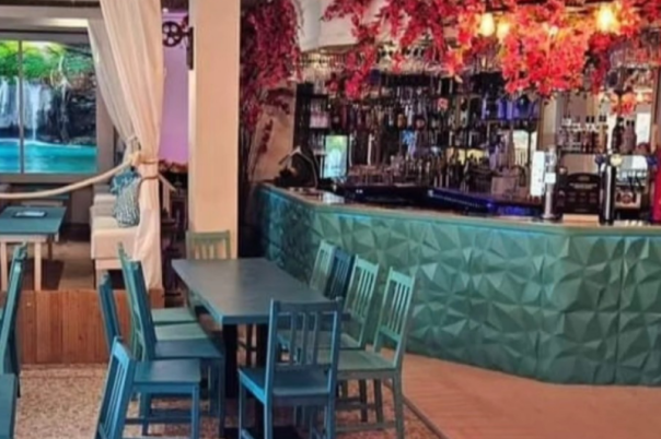 Top Bottomless Brunches in Bournemouth