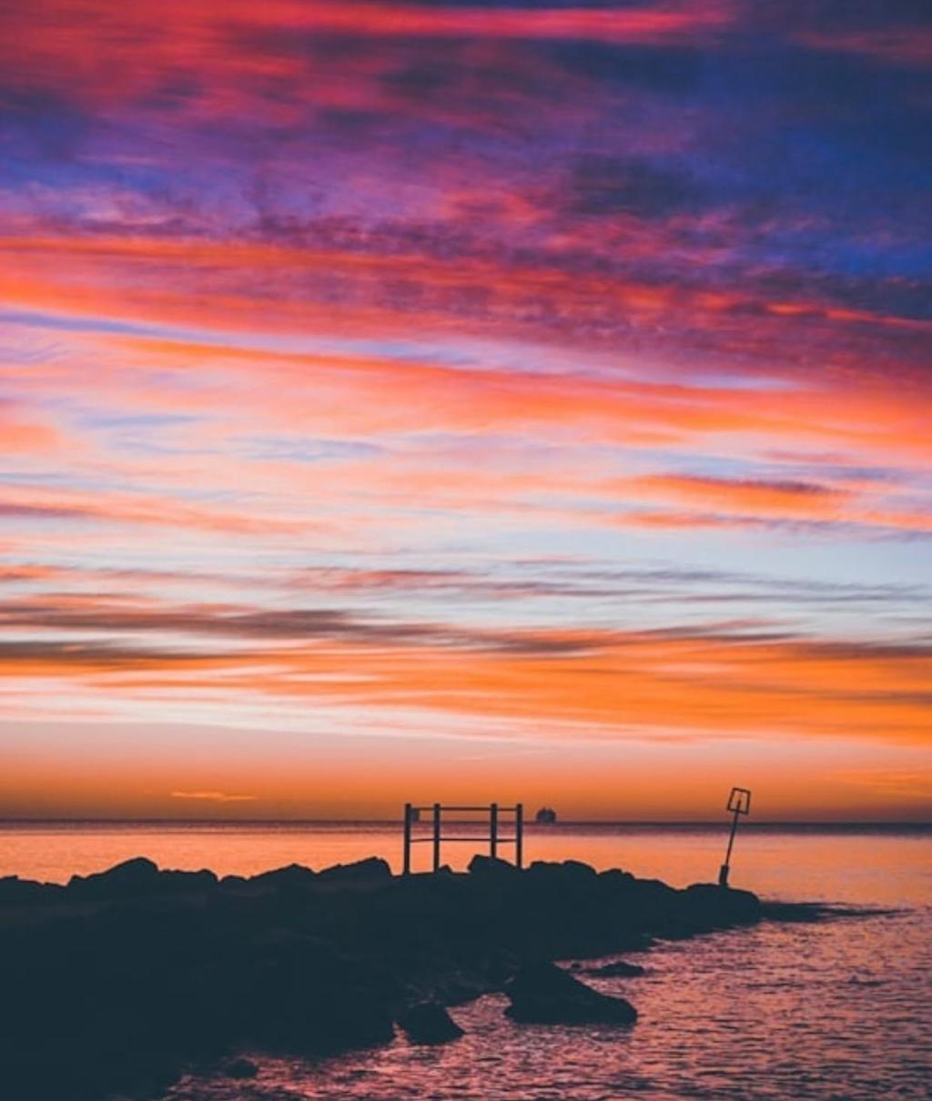 Branksome Chine Beach: Parking, Facilities & Visitor Guide