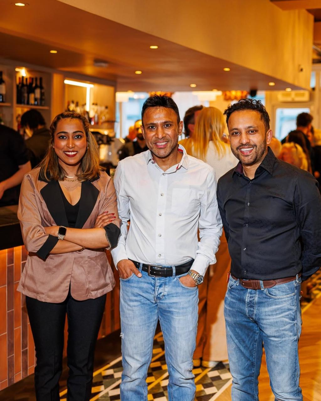 Indi’s Bournemouth | Indian Restaurant, Bar & Lounge