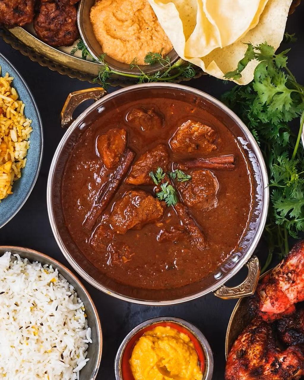 Indi’s Bournemouth | Indian Restaurant, Bar & Lounge