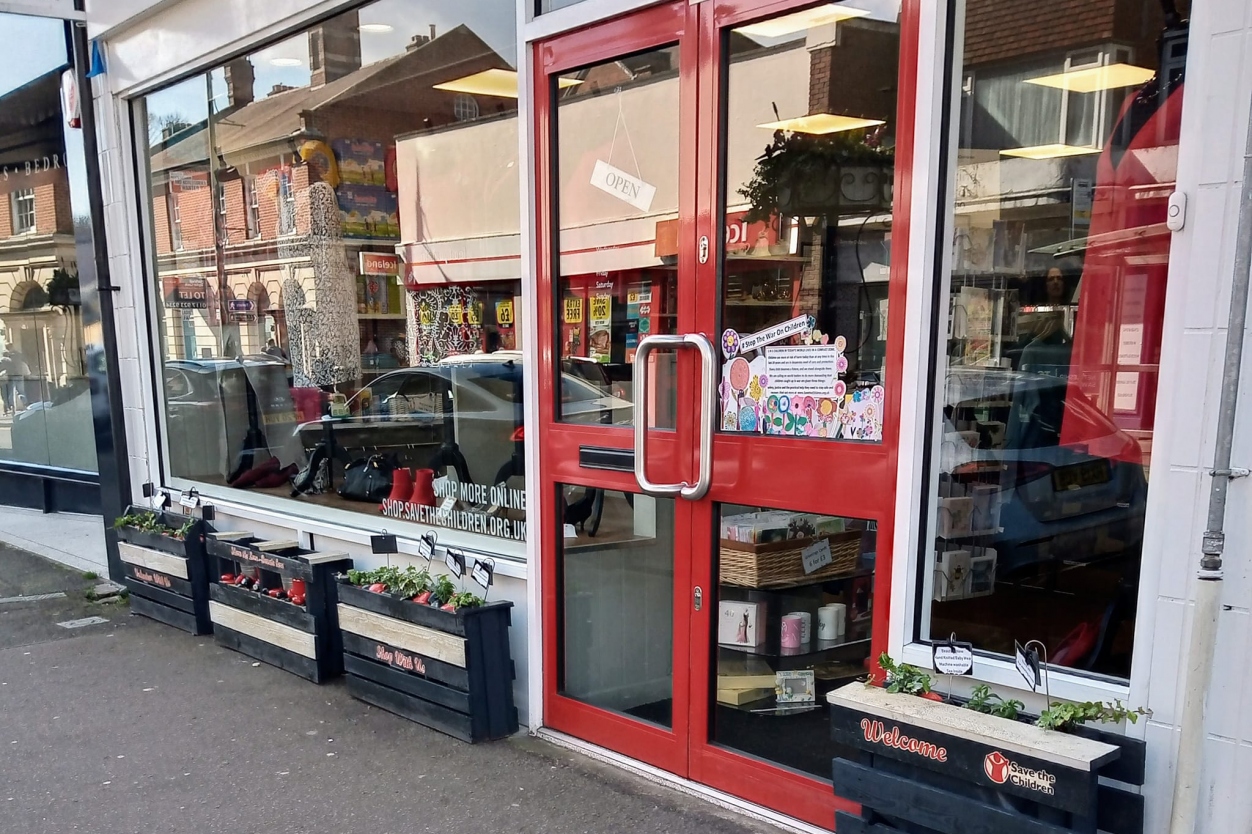 Save the Children Westbourne Charity Shop