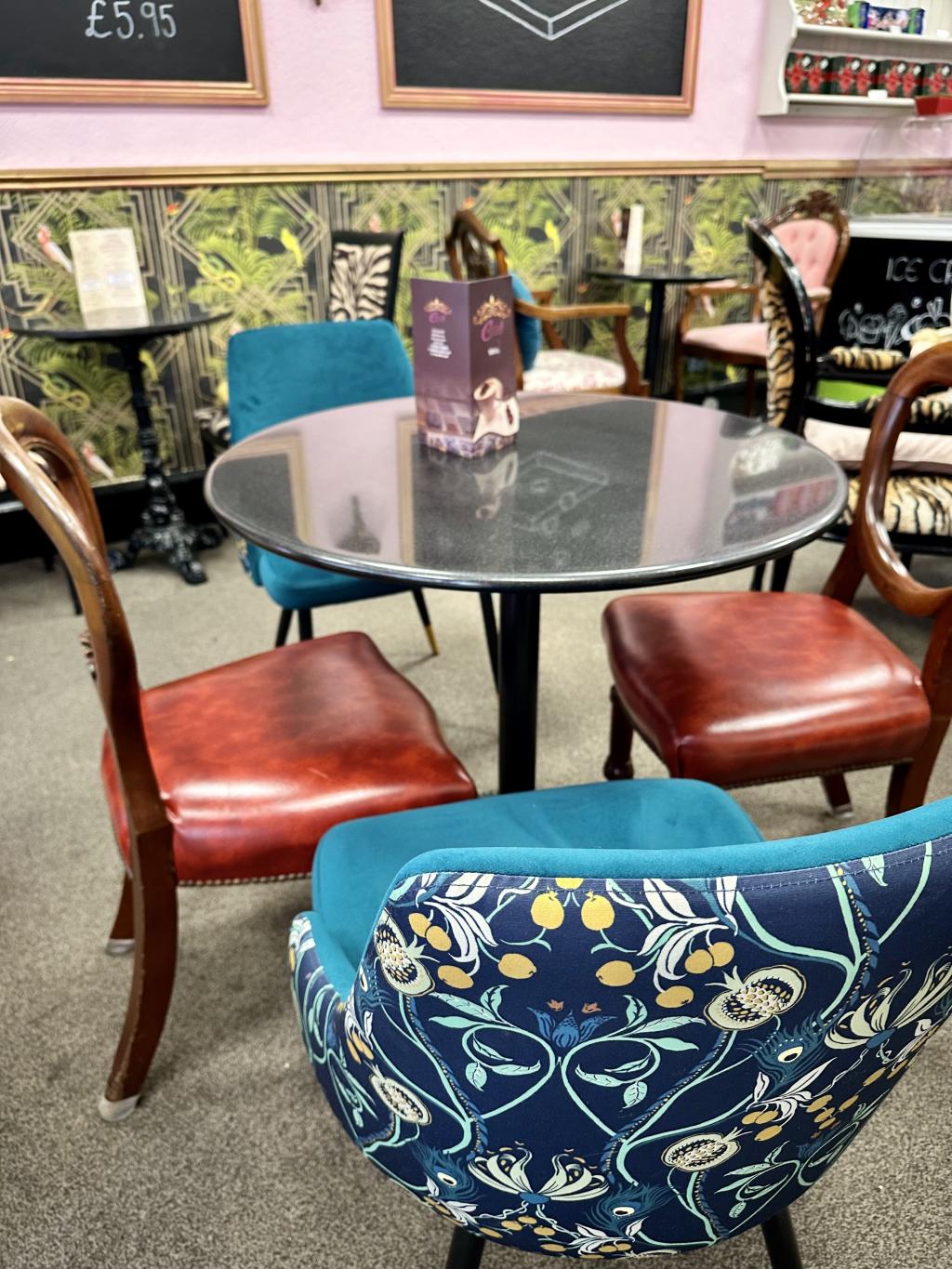 Chocol8 Westbourne – Artisan Chocolatier & Cafe