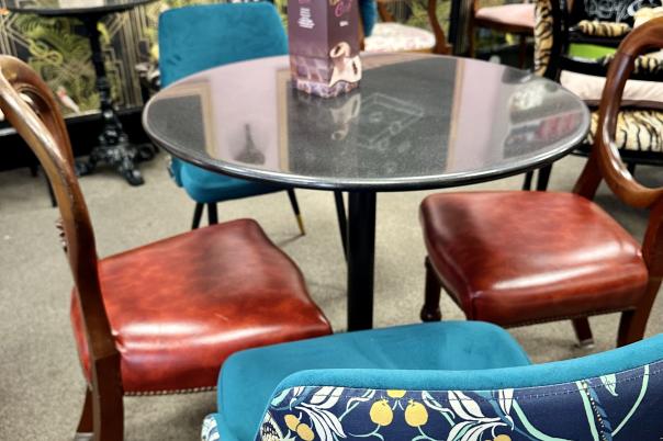 Chocol8 Westbourne – Artisan Chocolatier & Cafe