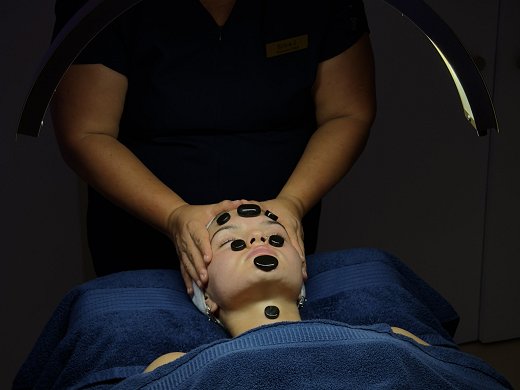The Ultimate Reset? Trying EJ Resonance's New Hot Stone Treatments