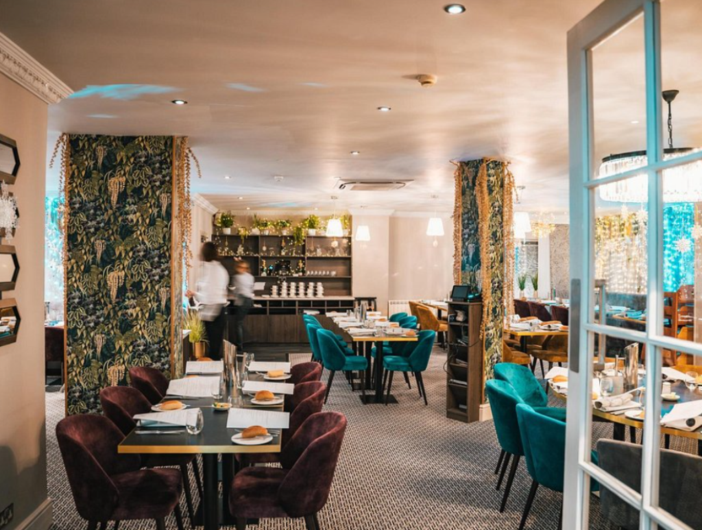Why Hotel Collingwood is the Perfect Boutique Base for a Summer Getaway in Bournemouth