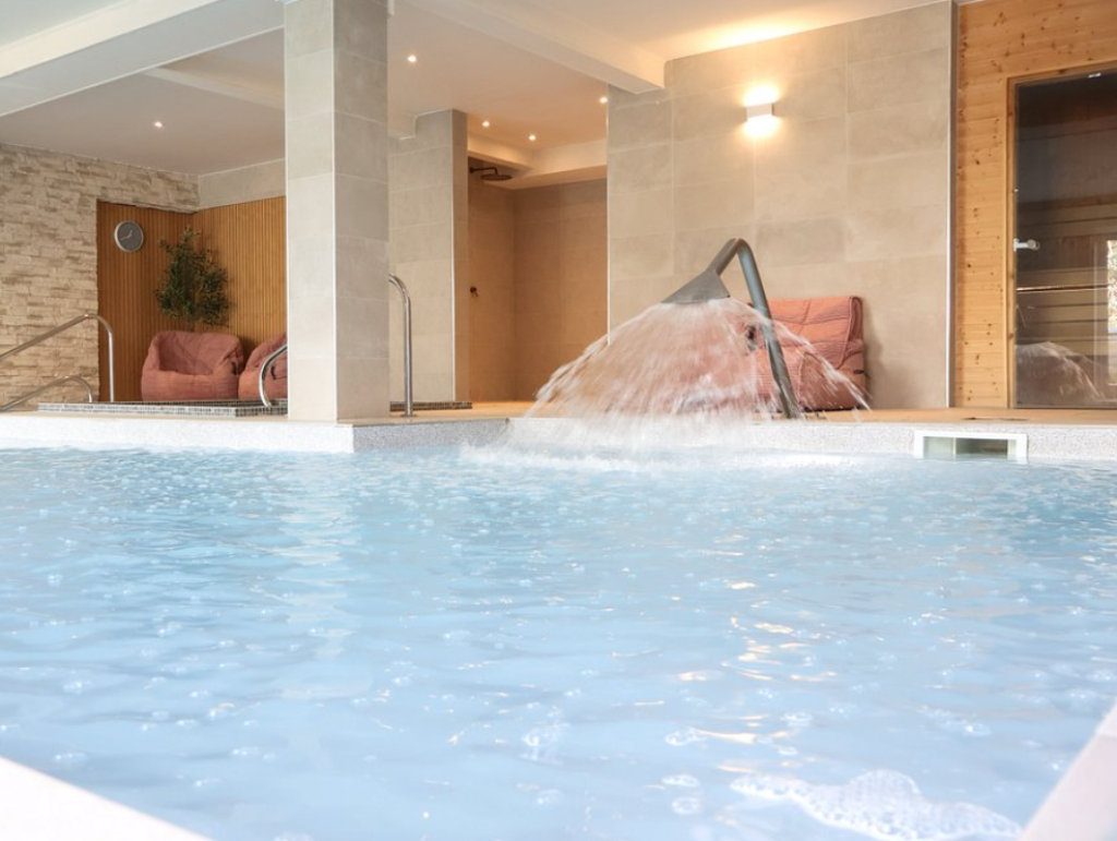 Why Hotel Collingwood is the Perfect Boutique Base for a Summer Getaway in Bournemouth
