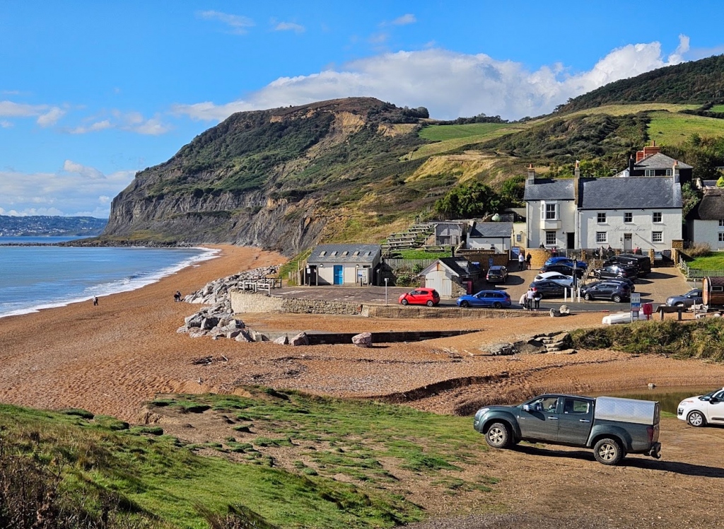 Pubs with Unique Charm in Dorset