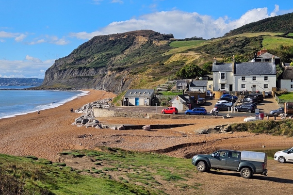 Pubs with Unique Charm in Dorset