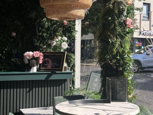 Cirqle Café & Bar: Christchurch's Stylish All-Day Café, Cocktail Bar & Live Music Venue