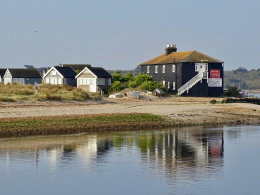 Moving to Christchurch, Dorset: Costs, Areas and Everyday Life