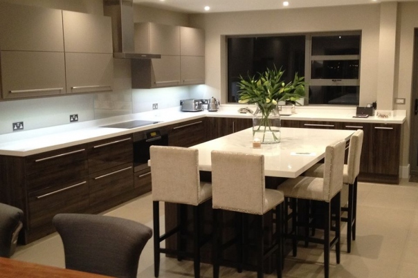 Doc's Fitted Furniture - Fitted Kitchens & Bedrooms