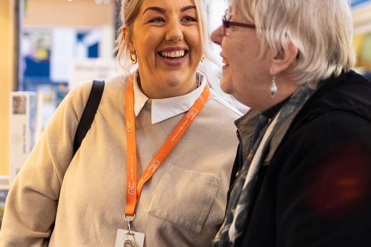 5 Ways Homecare Can Help Your Loved One – from Right at Home Bournemouth