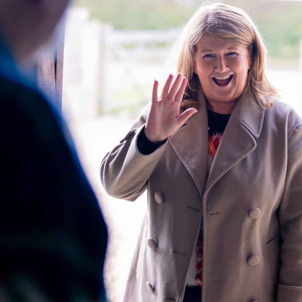 5 Ways Homecare Can Help Your Loved One – from Right at Home Bournemouth