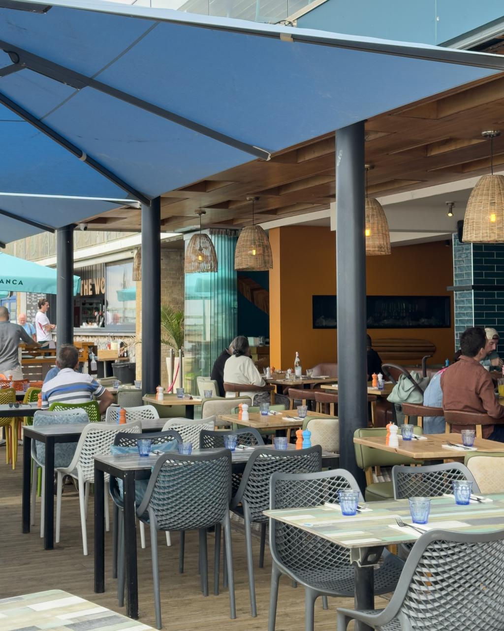 Breakfast by the Beach: Our Morning at the New-Look Urban Reef