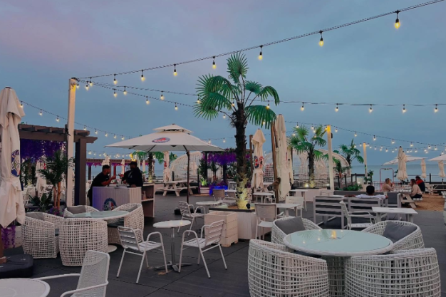 The Best Bournemouth Restaurants with Sea Views