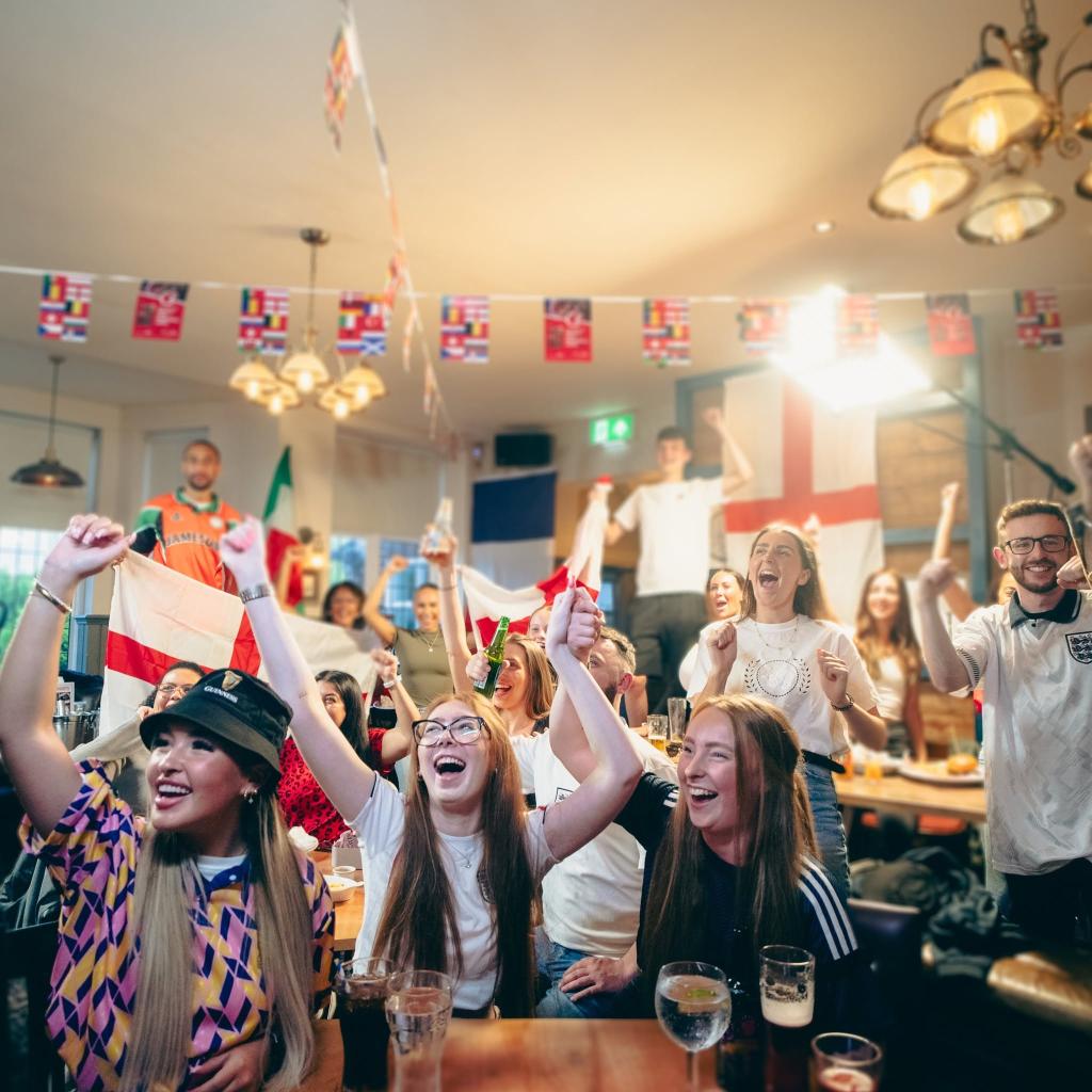 Where to Watch Live Sport in Poole: Pubs for the Big Match