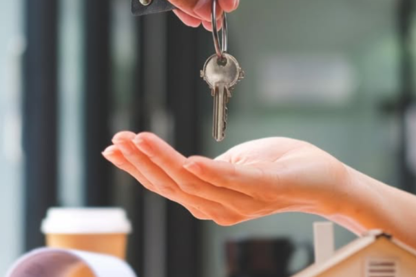 Selling a Distinctive Poole Home: How to Choose the Right Estate Agent