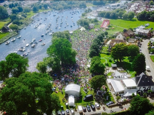 Stompin on the Quomps