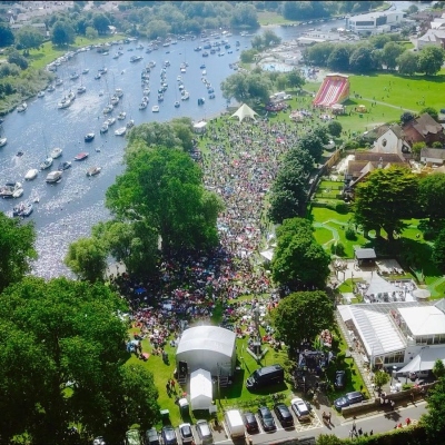 Stompin on the Quomps