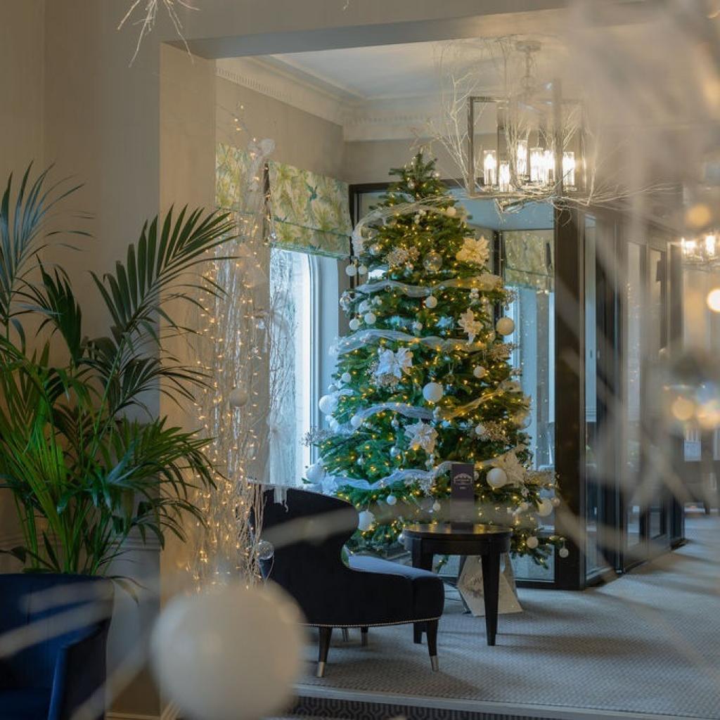 New Years Eve Gala Dinner at the Collingwood Hotel