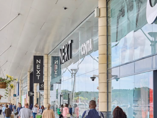 Castlepoint Shopping Centre: Shops, Parking and Visitor Guide