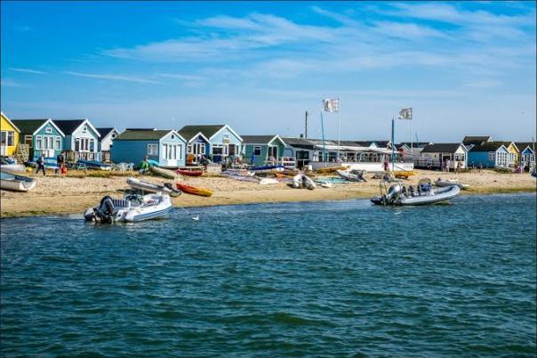 Five Southbourne Walks for Coffee, Clifftops and Sea Air