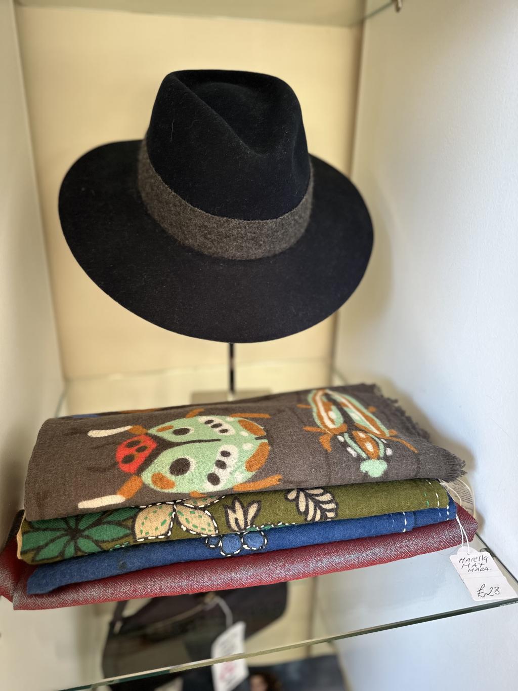 Boudoir 5 Westbourne - Pre-Loved Vintage & Designer Boutique Bournemouth