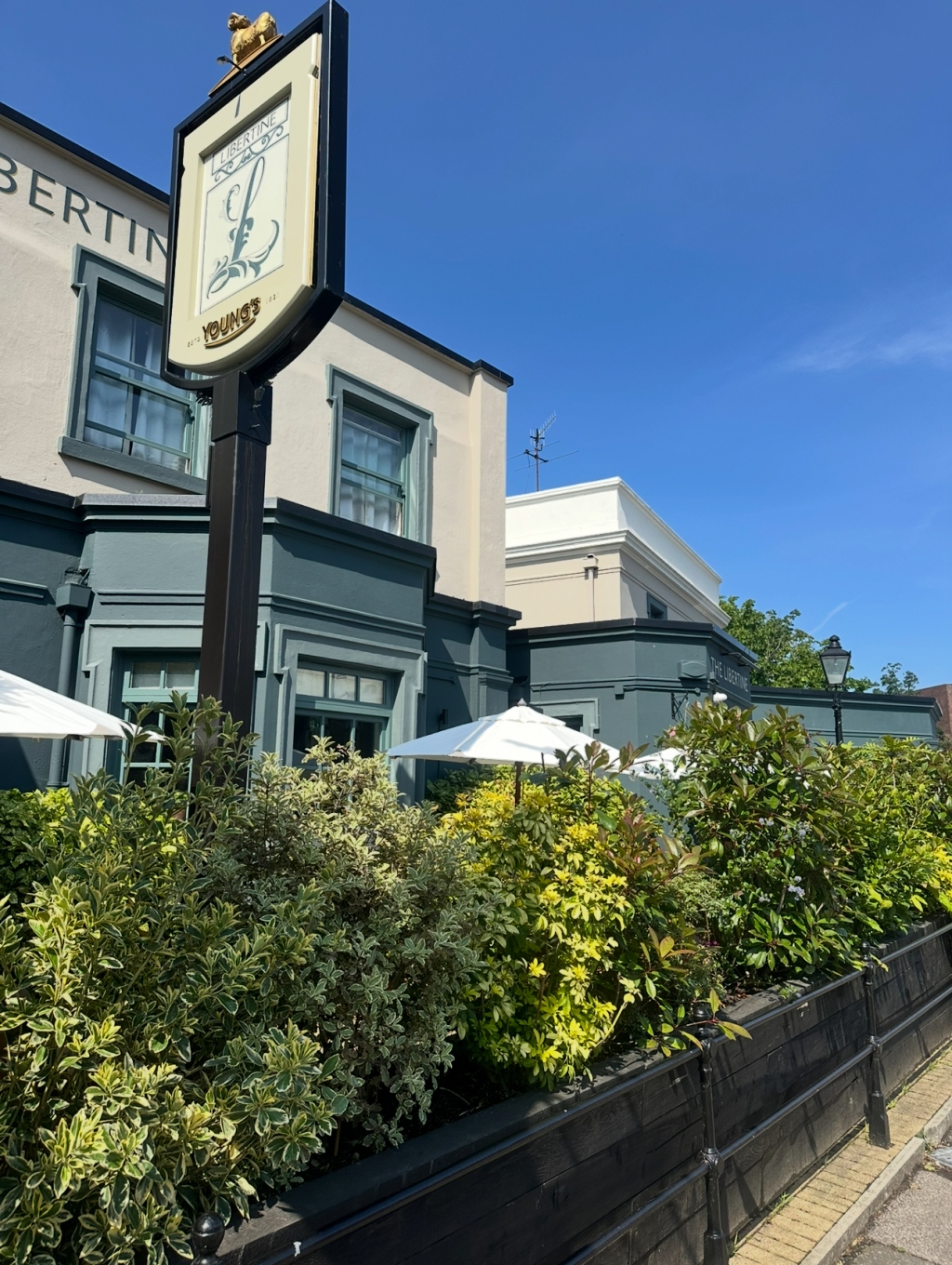 Enjoy the Best Wine & Dine Experiences in Westbourne