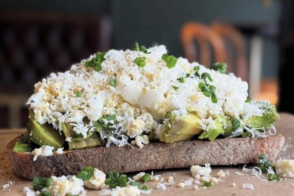 REVIEW: A Visit to The Hutch Cafe Bar Westbourne