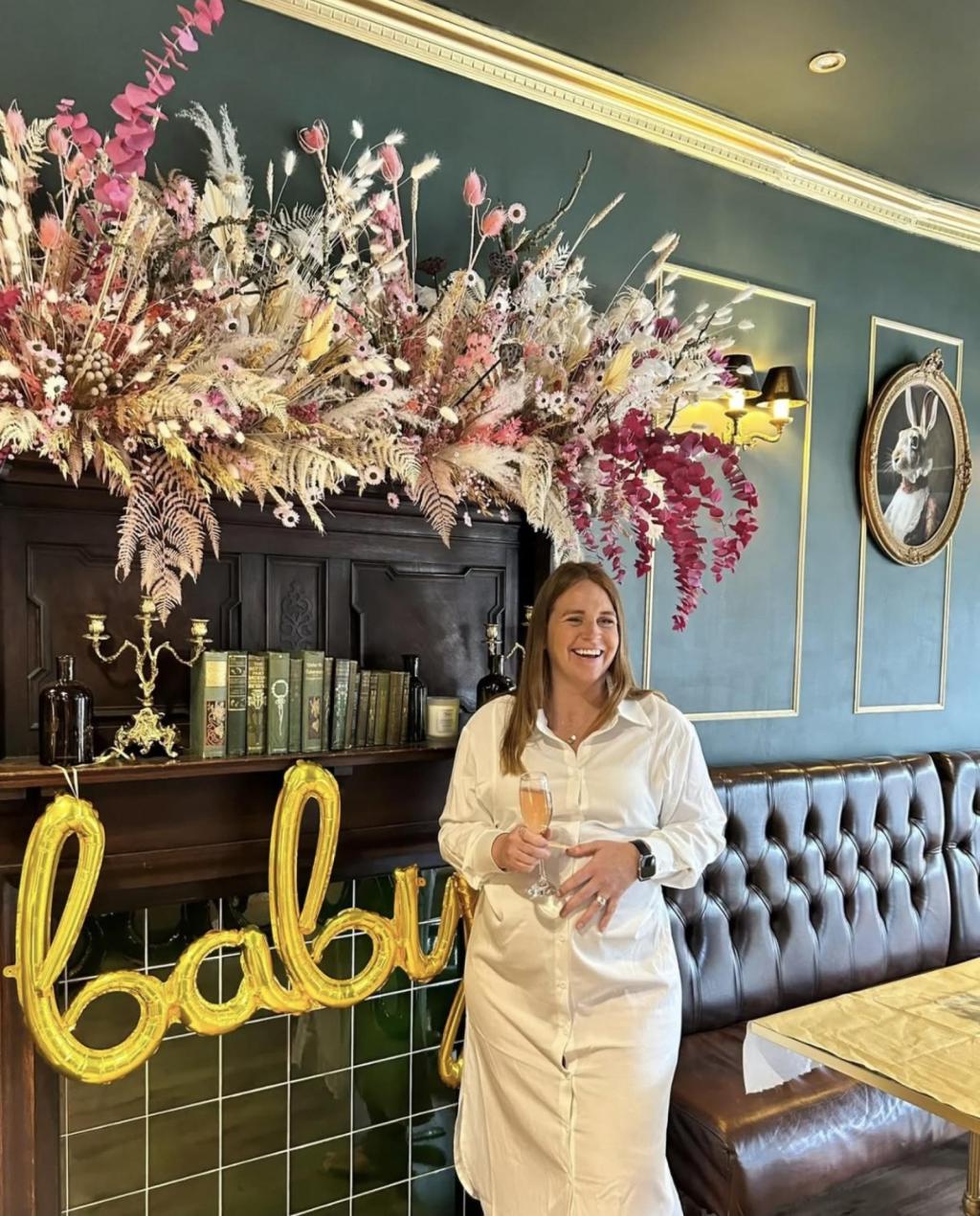 REVIEW: A Visit to The Hutch Cafe Bar Westbourne