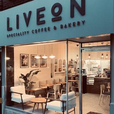 Live On Cafe & Bakery Bournemouth