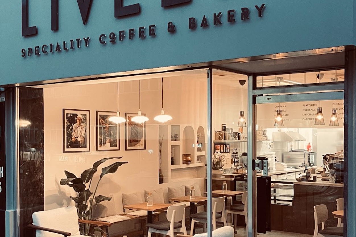 Live On Cafe & Bakery Bournemouth