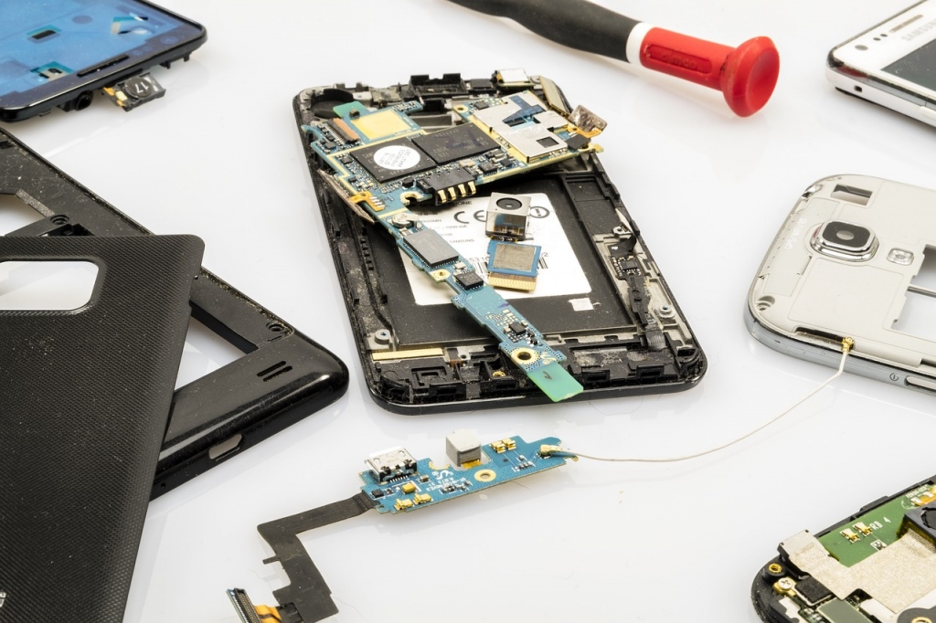 Compare Mobile Phone Repairs & Services in Dorset