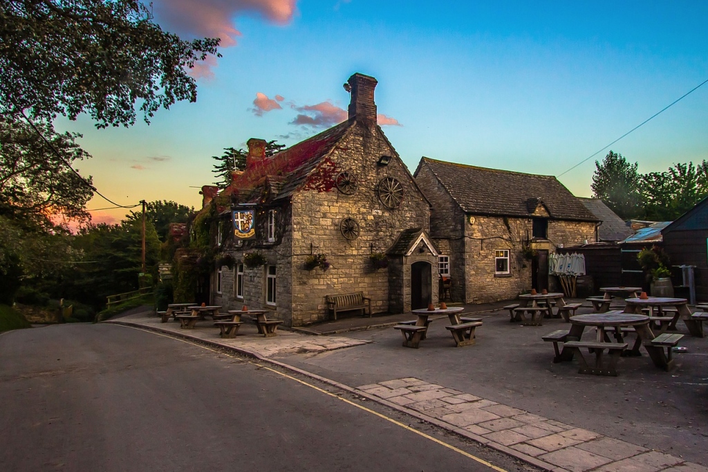 Best Pub Gardens for Alfresco Dining in Dorset